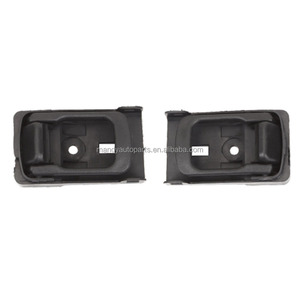 Auto Parts Plastic Car Inside Door Handle for NISSAN 80671-50Y01 80670-50Y02 Auto Parts and Accessories