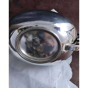 Théière en bakélite de Sheffield pour le thé, bouilloire élégante vintage au style classique - Product Image 1