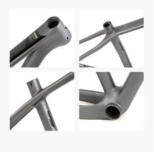 <span class=keywords><strong>VTT</strong></span> LEOPARDpro en fibre de carbone à module élevé avec câbles internes pour la pratique professionnelle du <span class=keywords><strong>VTT</strong></span> tout-terrain - Product Image 5