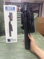 Perche à selfie mobile Q17 - Dispositif de photographie entièrement automatique avec suivi intelligent par IA et anti-tremblement, support à quatre bras