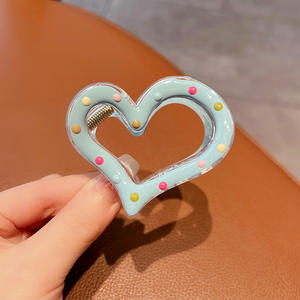 Pince à cheveux croix d'amour colorée effet goutte d'huile, en acrylique, assortie aux couleurs, pinces requin pour femmes, accessoires capillaires - Product Image 6