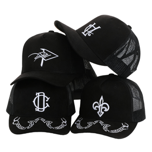 Casquette Trucker Sportive 5 Panneaux Personnalisable en Gros, Perforée au Laser, 100% Polyester Velours et Maille, Casquette Vierge en Stock - Product Image 3