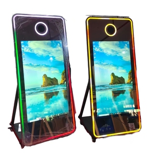 Photomaton Miroir Magique XINRUIJIA |   Station de selfie à écran tactile 70 pouces avec anneau lumineux RGB et cadre métallique pour location événementielle (mariages, fêtes) X - Product Image 3