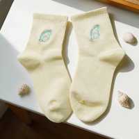 Chaussettes de yoga et de Pilates personnalisées en gros, tricotées avec logo, antidérapantes, semelle en silicone, chaussettes en coton pour femmes et hommes, fitness printemps