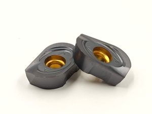 Inserto de Fresado de Hombro con Recubrimiento PVD R390-180664H-PL <span class=keywords><strong>1130</strong></span>, Ranura de Acabado R3.2 PL para Acero al Carbono y Acero Inoxidable - Product Image 2