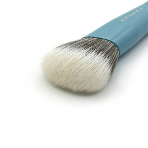 <span class=keywords><strong>Brocha</strong></span> de Maquillaje Vegana, Libre de Crueldad Animal, con Pelo Sintético Suave y Denso, Mango de Madera, Diseño Angular, Logotipo Personalizado, para Uso Diario, para Base y <span class=keywords><strong>Colorete</strong></span> - Product Image 4