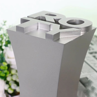 Vente en gros de haute qualité 3D gravé Logo High Building Shape Trophy Cup Award