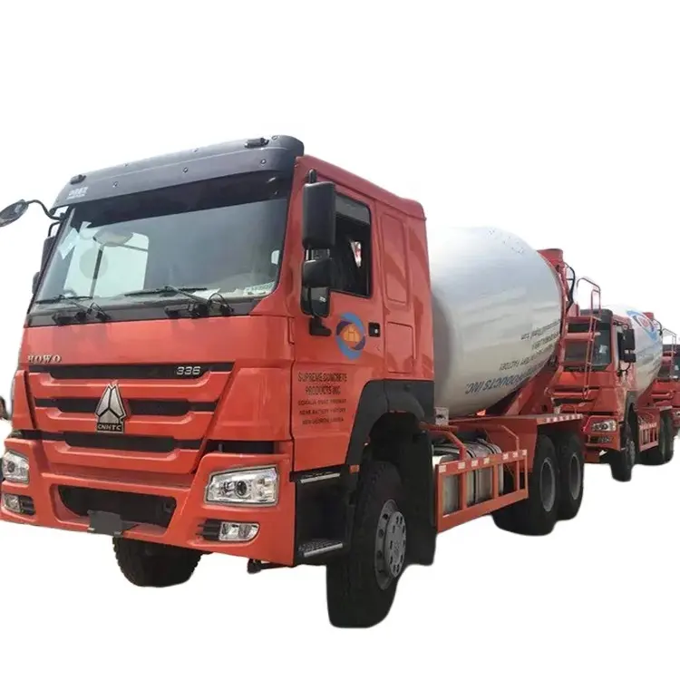 Precio barato Sinotruk Howo 8m3 10m3 12m3 6x4 Camión mezclador de cemento usado a la venta