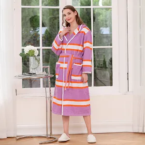 Custom Robes Manufacture Cut Pile Terry Fabric Bathrobe with Hood for Women