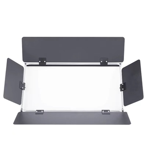 QSE Lighting 960 LED, panneau lumineux LED 3 couleurs, lumière de studio LED pleine couleur, panneau lumineux doux pour le théâtre, la vidéo et l'éclairage de conférence - Product Image 1