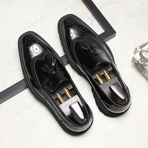 Chaussures habillées en cuir légères pour hommes – Nouvelle collection printemps-hiver – Douces, respirantes et antidérapantes avec semelle en caoutchouc amortissante - Product Image 1