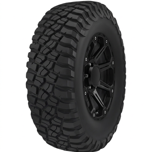 Pneumatico Radiale Mud Terrain T/A KM3 per Camion Leggeri, SUV e Crossover, 39x13.50R17/C 121Q - Product Image 1
