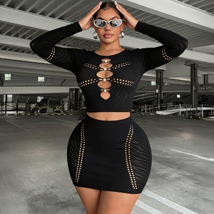Nuovo Completo Due Pezzi in Nylon Lavorato a Maglia con Perle Nere, Gonna Aderente e <span class=keywords><strong>Top</strong></span> a Maniche Lunghe, <span class=keywords><strong>Lingerie</strong></span> Bodystocking Slim-fit per Donna - Product Image 2