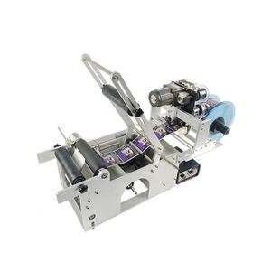 Applicateur d'étiquettes manuel de table électrique LT 60D pour bouteilles rondes avec imprimante jet d'encre 220V et codage de date - Product Image 1