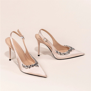 Champagne di lusso morbido fondo a punta tacchi alti francesi tacchi sottili squisiti sandali con fondo morbido diamanti scarpe da donna - Product Image 3