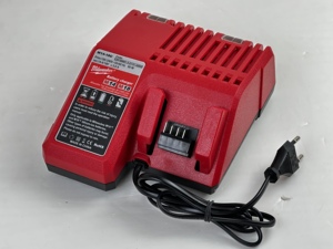 Kit <span class=keywords><strong>de</strong></span> Herramientas Eléctricas Multifuncionales Inalámbricas <span class=keywords><strong>de</strong></span> Alta Calidad <span class=keywords><strong>Milwaukee</strong></span> <span class=keywords><strong>de</strong></span> 18V, Martillo, <span class=keywords><strong>Pistola</strong></span> <span class=keywords><strong>de</strong></span> <span class=keywords><strong>Clavos</strong></span>, Sierra, Máquina <span class=keywords><strong>de</strong></span> Corte, Kit <span class=keywords><strong>de</strong></span> Herramientas Eléctricas sin Escobillas - Product Image 6