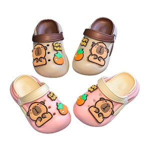 Mignon Capybara antidérapant fond plat enfants sabots doux bébé sandales pour l'été vêtements d'extérieur nouvelles pantoufles mignonnes pour enfants - Product Image 6
