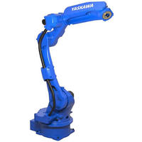 Robot industriel Yaskawa Motoman-Gp25, 25 kg, 1730 mm, avec pince personnalisée et clôture de sécurité pour le chargement et le déchargement de machines CNC
