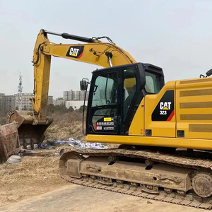 รถขุดตีนตะขาบ CAT 323 รุ่นปี 2020 ขนาด 23 ตัน มือสอง พร้อมเครื่องยนต์ เกียร์ และปั๊ม คุณภาพสูง สภาพการใช้งานดี ขาย - Product Image 5