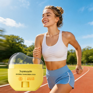 ครีมกันแดดแบบแท่ง SPF50 UVA UVB กันน้ำ กันเหงื่อ สูตรปกป้องผิวจากแสงแดดทุกย่าน ผสมเซราไมด์ เนื้อบางเบา ไม่เหนียวเหนอะหนะ พกพาสะดวก - Product Image 4