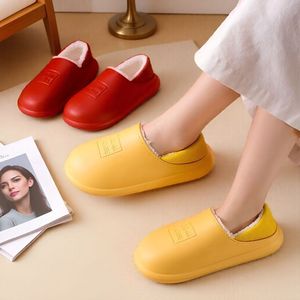 Pantuflas Personalizadas Impermeables con Punta Cerrada para Invierno, para Hombre y Mujer, para Uso en Interiores y Exteriores, Ligeras, Cálidas, con Forro Corto Artificial - Product Image 3