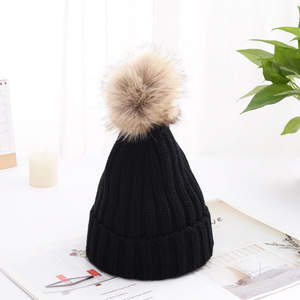 Großhandel: Koreanische Wintermütze für Kinder ohne Krempe, mit breiten Bündchen, aus gewöhnlichem Stoff, auch für Damen geeignet, für kaltes Wetter - Product Image 6