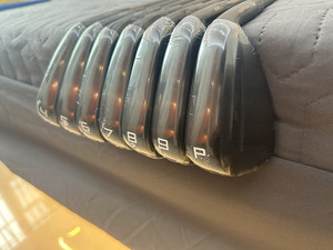 Unisex R <strong>S</strong> Flex Graphite Steel Shaft <strong>Golf</strong> Iron Set Portable Forged <strong>Clubs</strong> with Rubber Grip and Free 7Pcs Headcover Right Handed - Product Image 3