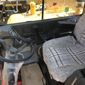 Excavatrice Hyundai 60W-7 modèle 7 tonnes, moteur Cummins, prix bas, unité d'occasion, peinture d'origine, comprend des composants de pompe Enerpac, boîte de vitesses - Product Image 3