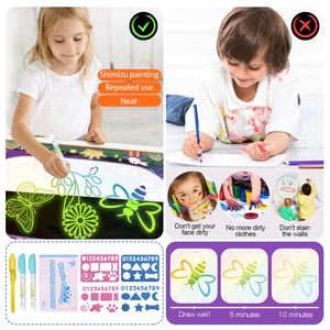 แผ่นรองวาดภาพน้ำเรืองแสงสำหรับเด็ก Zhorya Aqua Magic Doodle Mat  แบบนำกลับมาใช้ใหม่ได้  สำหรับการเรียนรู้และการวาดภาพในที่มืด - Product Image 3