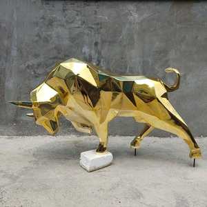 Escultura <span class=keywords><strong>de</strong></span> toro <span class=keywords><strong>de</strong></span> lucha <span class=keywords><strong>de</strong></span> fibra <span class=keywords><strong>de</strong></span> vidrio <span class=keywords><strong>2022</strong></span> hecha a medida, estatua decorativa moderna <span class=keywords><strong>de</strong></span> Boga Heykeli, Toro <span class=keywords><strong>de</strong></span> lucha dorado <span class=keywords><strong>de</strong></span> tamaño real a la venta - Product Image 2