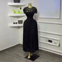 HK75767 Robes d'automne pour femmes, vente chaude, décontractées et élégantes, col rond, manches courtes, ajustées, froncées, en dentelle, avec robe intérieure