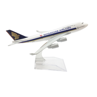 Avianca Airline 16cm Indonesa Airline Qatar Aircraft Singapore Airline PIA Avion moulé sous pression avec personnalisation