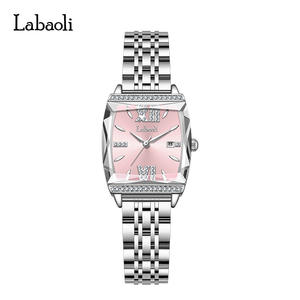 Montre pour femme à bracelet en acier carré, nouvelle et très vendue - Product Image 4