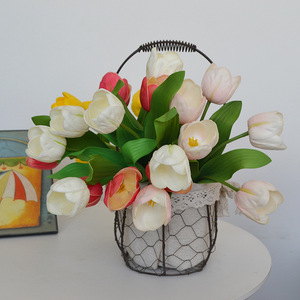 Vente en gros ouvert PU tulipe <span class=keywords><strong>fleur</strong></span> artificielle petit ornement de bureau mariage <span class=keywords><strong>fleur</strong></span> de poche pour la maison fête <span class=keywords><strong>jardin</strong></span> saint valentin - Product Image 2