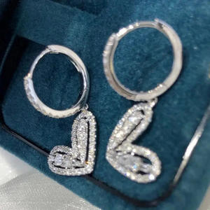 E4819 Orecchini a cuore con diamanti in oro bianco per donna, lussuosi da indossare tutti i giorni, diamanti naturali di colore D - Product Image 3