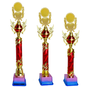 <span class=keywords><strong>Prix</strong></span> d'usine Tasses de trophées en plastique bon marché Trophée d'or rouge et argent personnalisé Sport et jeu Compétition Champion Trophy Cup - Product Image 1
