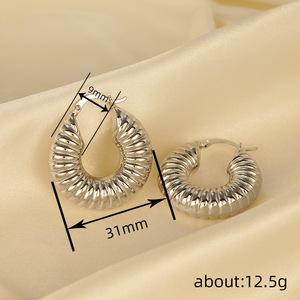 Juego de Pendientes de Oreja con Forma de Lágrima para Mujer, Diseño Vintage, Accesorios para el Día a Día - Product Image 4