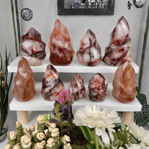 Cuarzo Hematoides Rojo Natural Tallado en Forma de Llama, Cristal Pulido, Estatua de Cuarzo de Fuego, Decoración para el Hogar, Espécimen de Cristal Curativo - Product Image 2