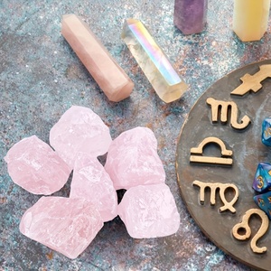 Piedras de Cuarzo Rosa Natural en Bruto al por Mayor, Cuarzo Rosa Crudo para Joyería, Decoración del Hogar y Cristales Curativos - Product Image 1