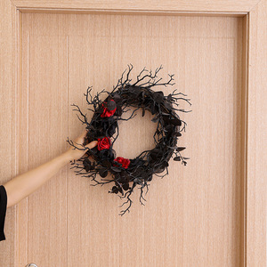 Guirnalda de Halloween con Flores Artificiales, Decoración Negra de Mimbre Circular para Colgar en la Puerta, para Decoraciones de Fiestas - Product Image 3