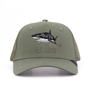 Sombrero de poliéster de 5 paneles con logotipo personalizado bordado al por mayor, sombrero de camionero sublimado de malla - Product Image 1