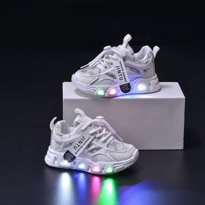 Zapatillas Deportivas de Moda para Niños, Zapatos Infantiles con Luces LED, Zapatillas Deportivas Casuales con Luces LED para Niños y Niñas - Product Image 3