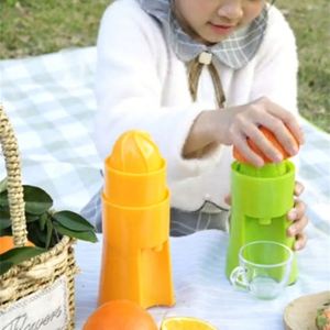 คั้นน้ำผลไม้ด้วยมือคั้นมะนาวส้มด้วยมือแบบพกพาเครื่องคั้นน้ำผลไม้ด้วยมือทำจากพลาสติก - Product Image 6