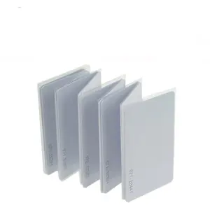 标准信用卡尺寸可编程射频识别塑料聚氯乙烯磁条会员卡带印刷