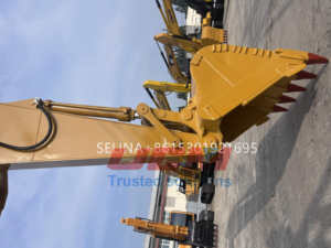 CAT 320 b d'occasion de bonne qualité CAT 330D d'occasion à vendre en faibles heures de travail dans un état durable - Product Image 2