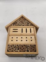 Hôtel à insectes en bois personnalisé avec crochet de suspension, abri multi-chambres pour abeilles solitaires, abri pour insectes de jardin pour aménagement extérieur