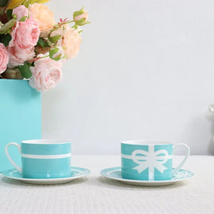 Tasse à café et soucoupe en porcelaine fine de style américain, motif nœud papillon, design nordique, pour le thé de l'après-midi, couleur personnalisable, design portable, coffret cadeau - Product Image 4