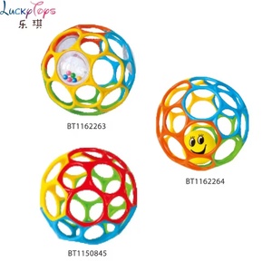 Hochet sensoriel pour bébé, boule sonore à agiter facile à saisir, en plastique, avec son - Product Image 5