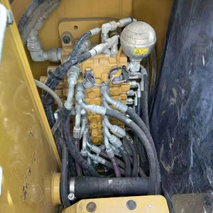Excavatrice d'occasion Caterpillar Cat306e2 certifiée CE, modèle 2024, avec PLC, boîte de vitesses, pompe, roulement hydraulique, poids opérationnel de 6 tonnes, à vendre - Product Image 5