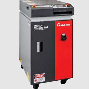Machine de soudage laser Amada ML-5120 25V à commande semi-automatique pour usage industriel - Product Image 3